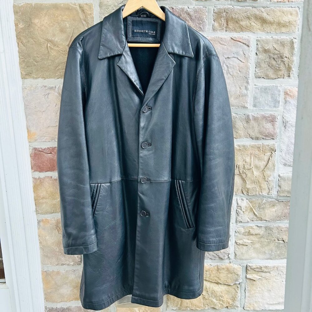 Vintage Kenneth Cole Mens Leather Coat / Size Large